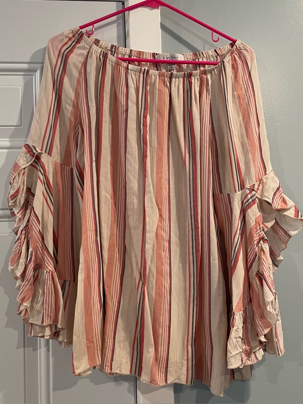 Fever Blouse with ruffle sleeves Size Medium